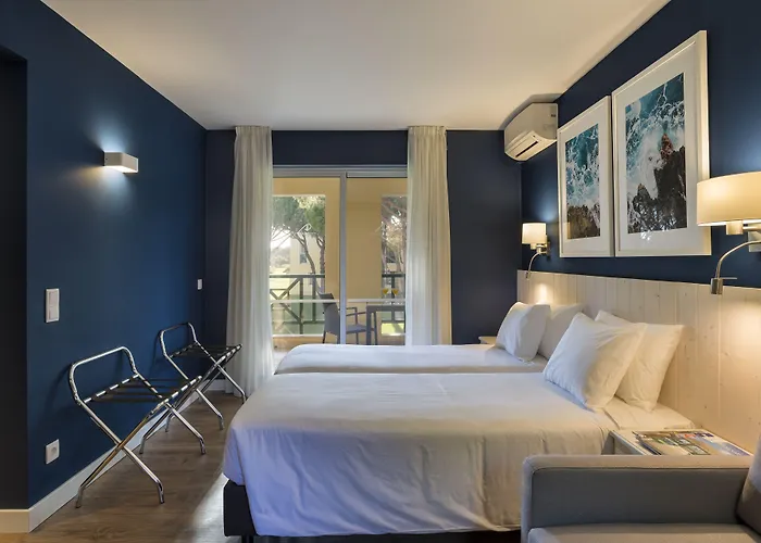 Ap Adriana Отель